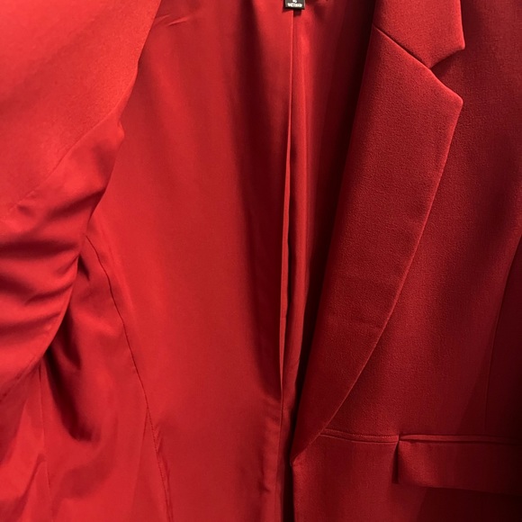 Burgundy Blazer - Picture 2 of 6